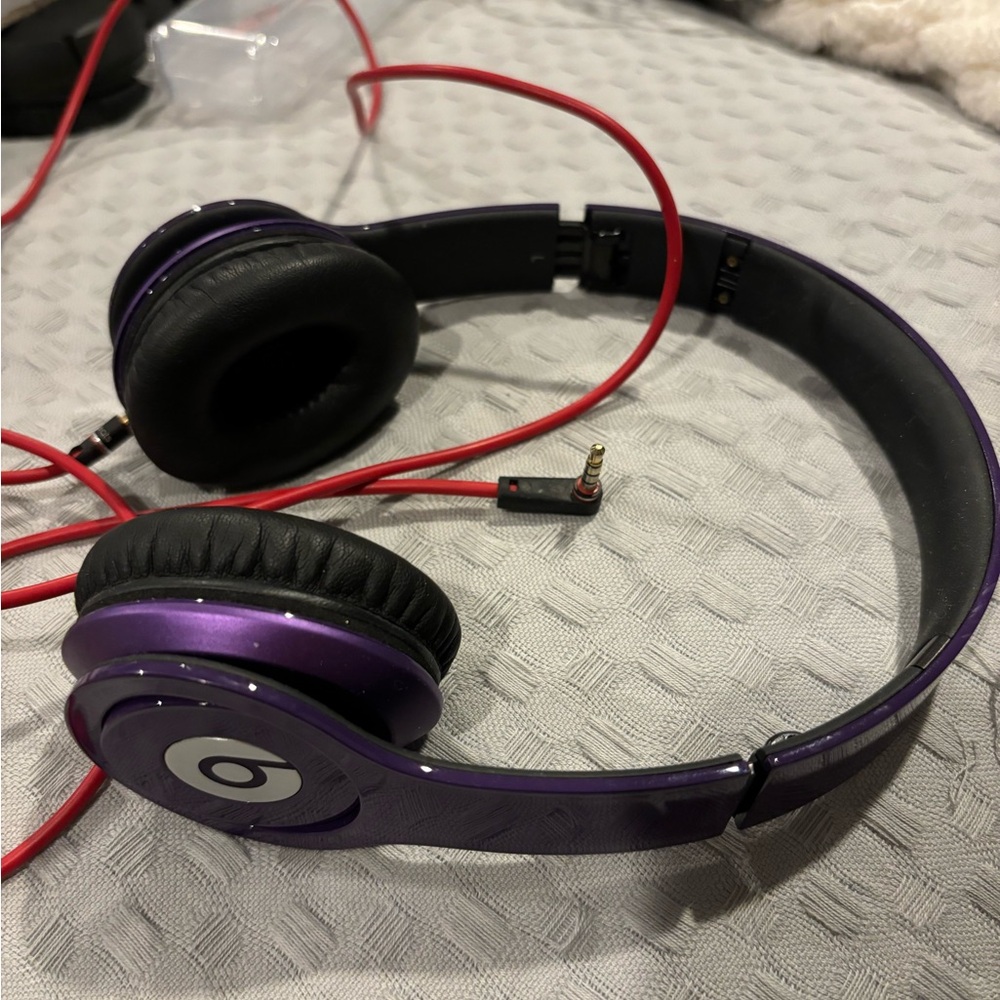 Beats head phones